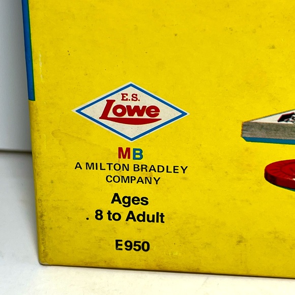 Vintage Yahtzee Dice Game by Milton Bradley Made in USA Original Box and Pieces - Picture 3 of 6